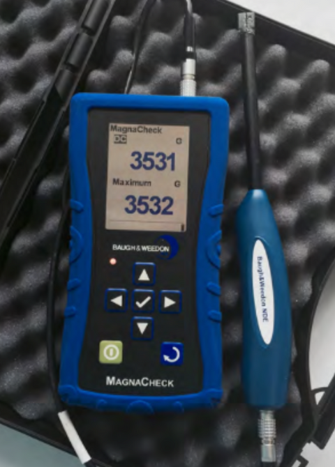 MagnaCheck Tangential Field Meter Kit with 3D, Multi-Directional Probe